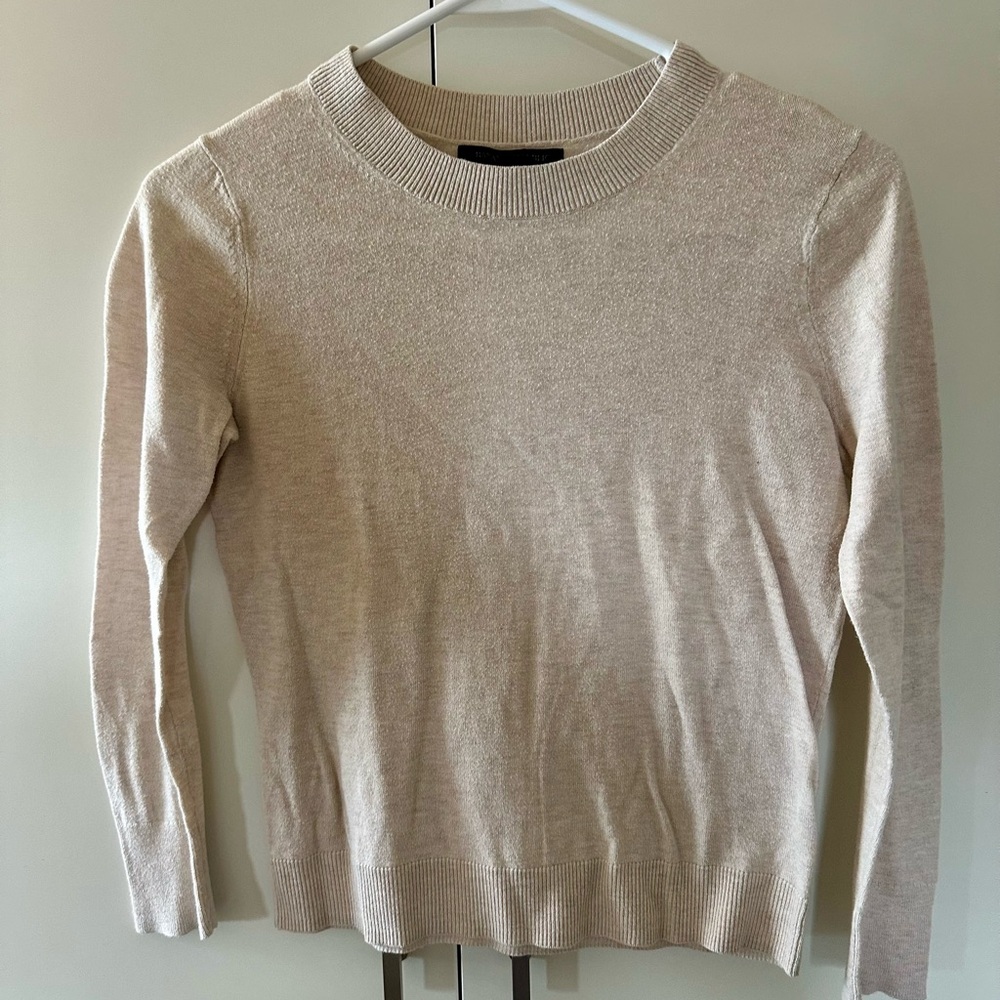 Banana Republic Cream Crew Neck Sweater